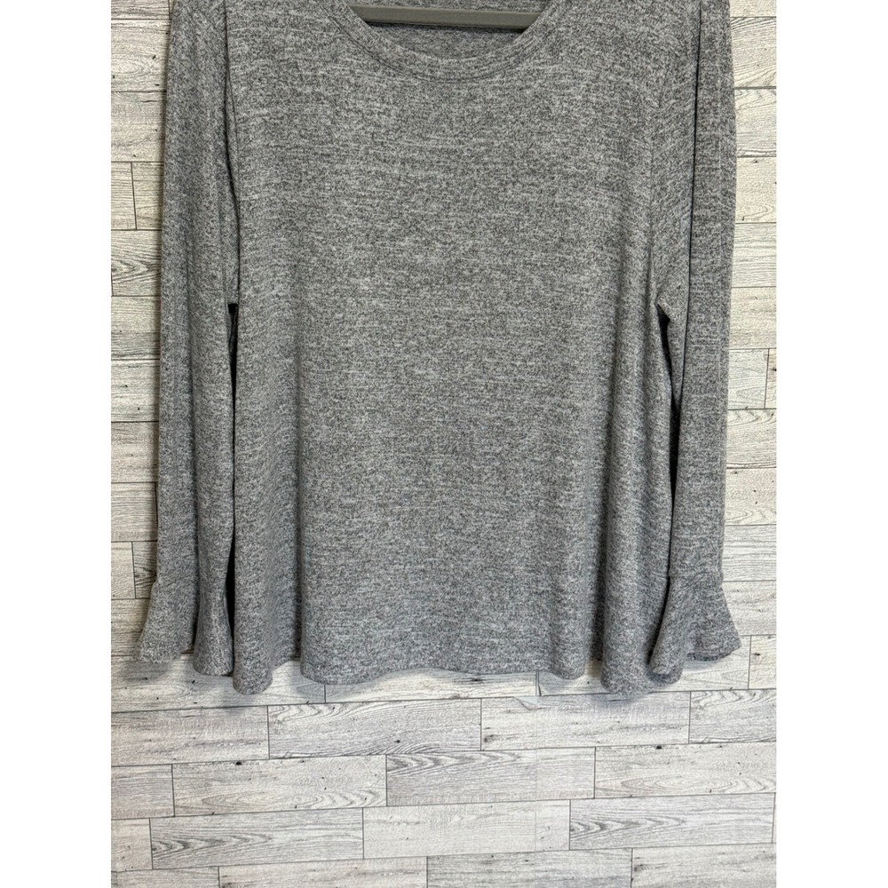 GAP Womens Gray Heathered Knit Bell Sleeve Long‎ Sleeve Top Sz-Large Relaxed Fit - Picture 4 of 9